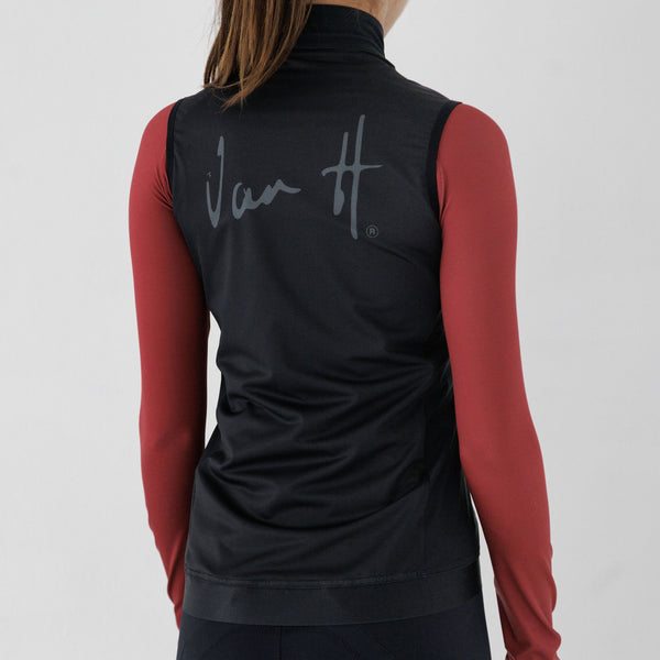 Womens Black Intermediate Gilet