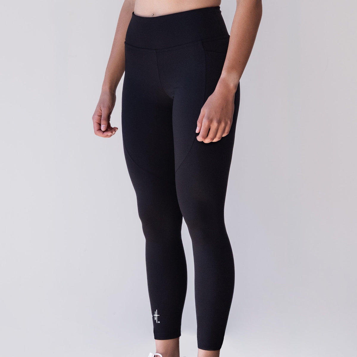 Black long tights with pocket