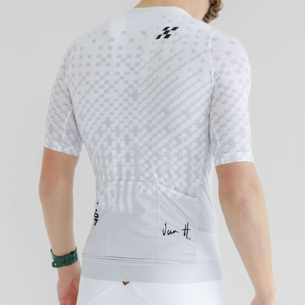 Different Zipless jersey