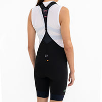 Womens Letras Bib Drop tail