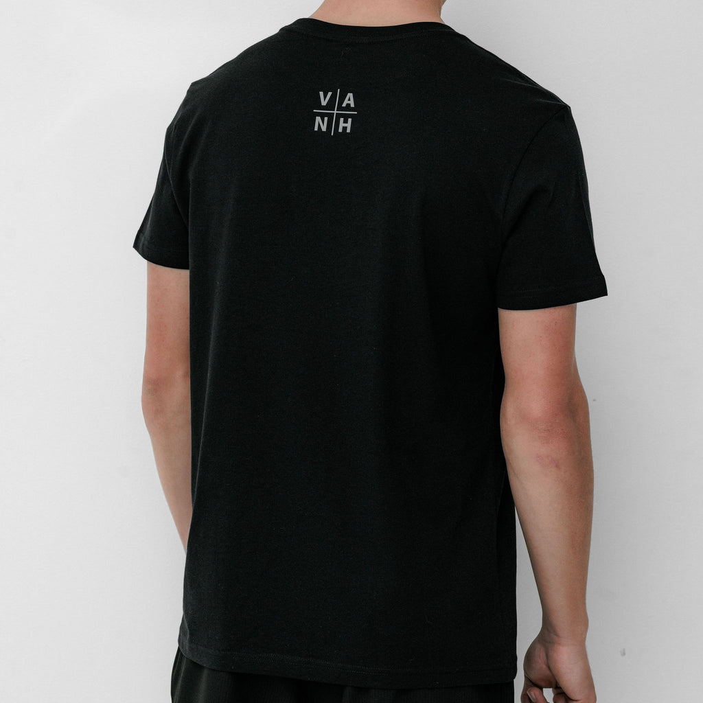Mens Black t-shirt