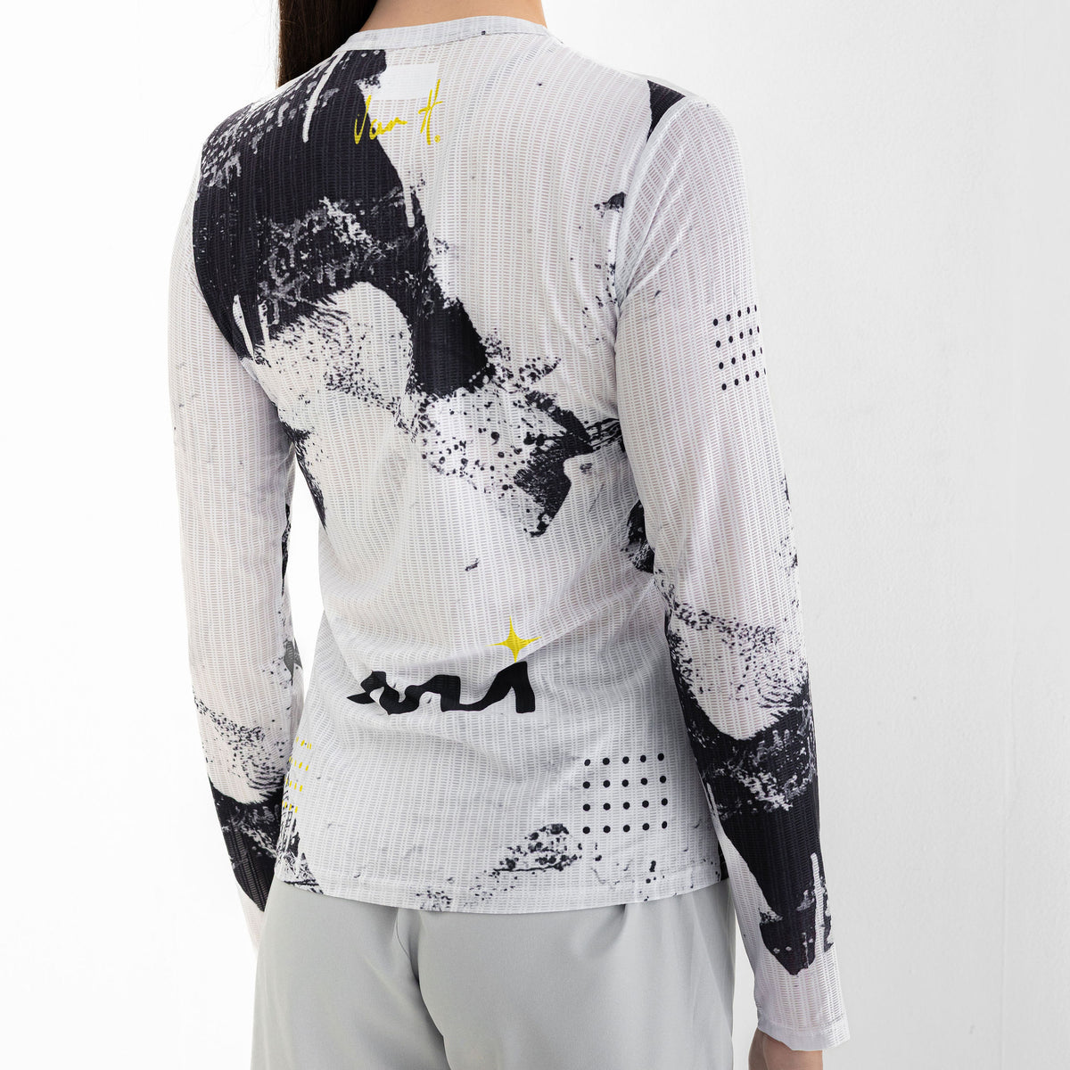 Static Long Sleeve Sport Shirt Womens