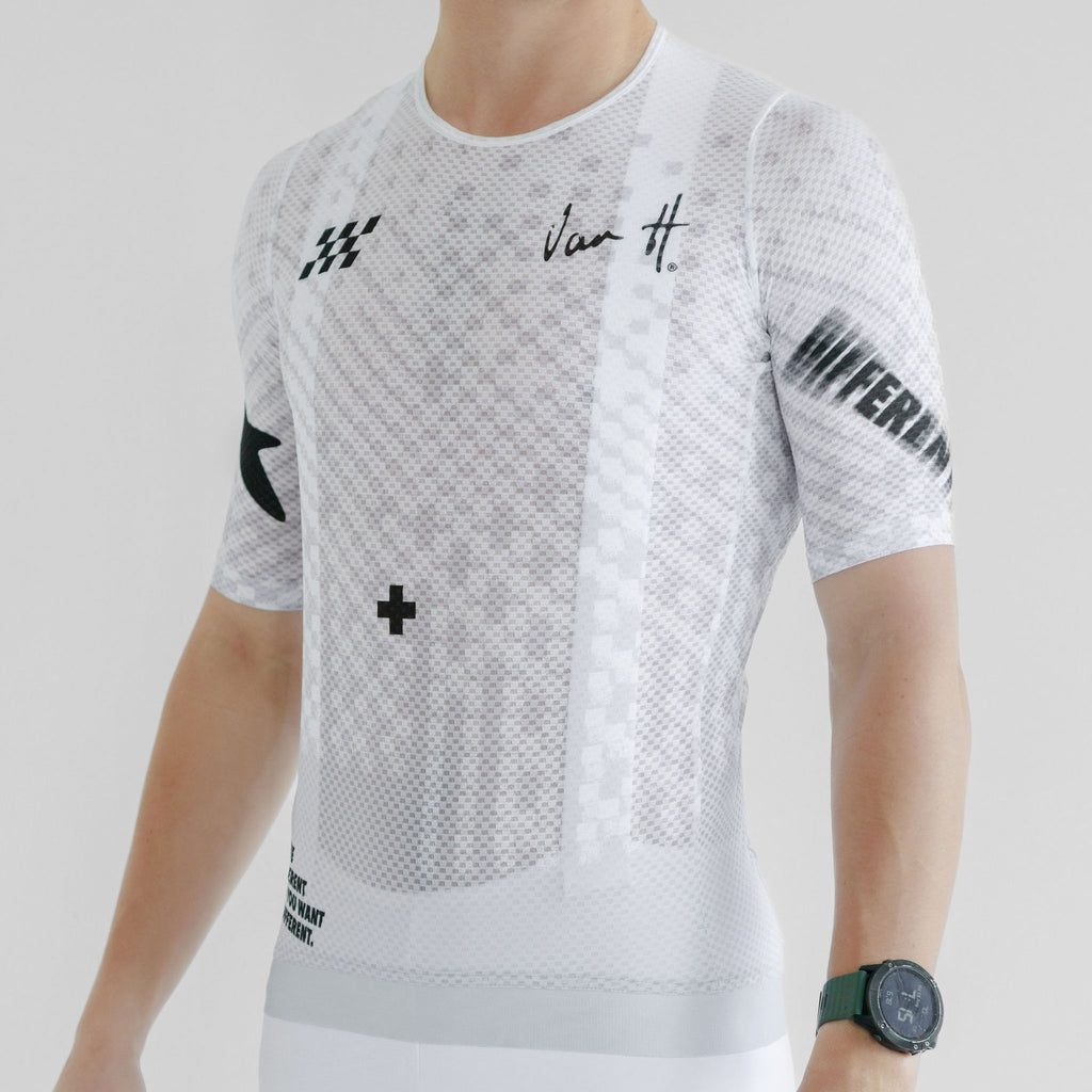 Different Zipless jersey