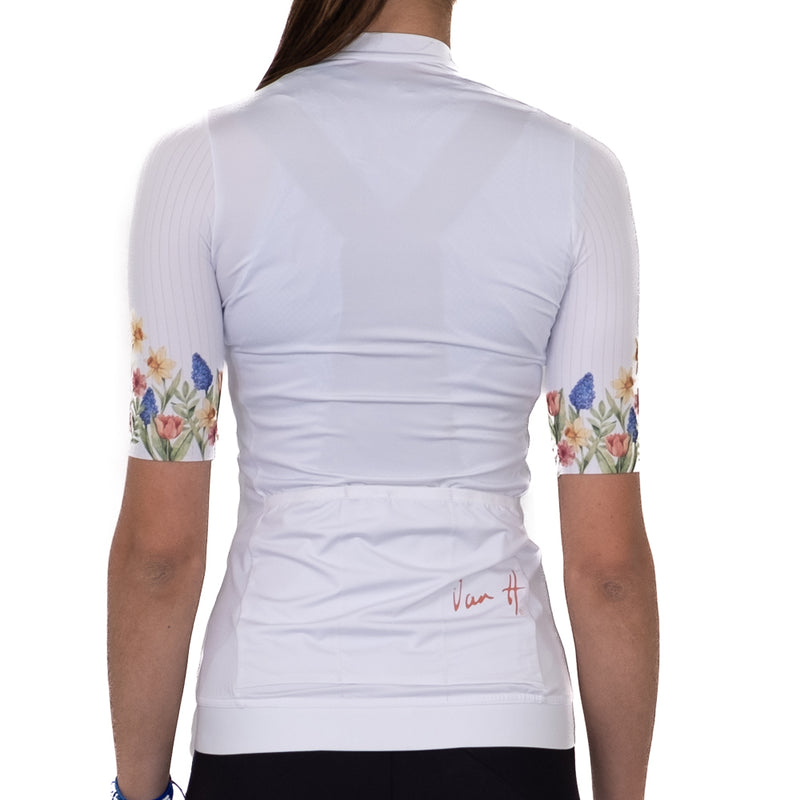 short sleeve. floral light pink. cycling jersey. women. UV Protective cycling jersey. light cycling jersey, retro, Cycling jersey, cycling top, summer cycling jersey, mens cycling jersey, womens cycling jersey, cycling, south Africa, van h, premium cycling wear.