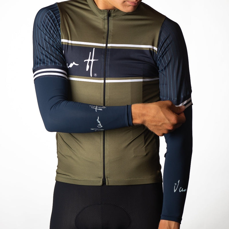 UV Sleeves, cycling arm warmers, arm sun protectors, cycling arm sleeves, south Africa, cycling gear, van h